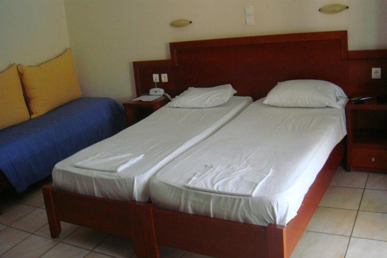 אליקאנאס Zante Village Hotel מראה חיצוני תמונה