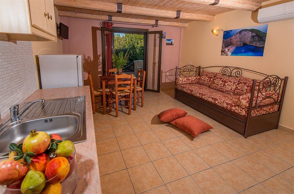 אליקאנאס Zante Village Hotel מראה חיצוני תמונה